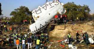 105 killed in Tripoli plane crash