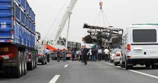 32 die in road mishap in China