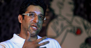 Afridi not ideal man to lead in Tests: Akram 