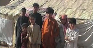 Sorab: Earthquake jolts continue, locals await aid
