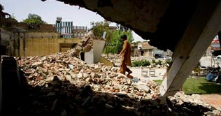 Mohmand: Miscreants blew up girls school