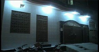 Multan: Police raid fake fertilizer factory, 3000 bags seized