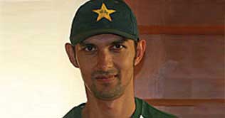 Zulqarnain announces retirement from intl cricket