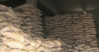 350,000 tons of sugar to off-load in market