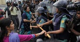 Bangladesh: No let-up in clashes as Opposition holds strike