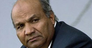 Intikhab calls Zulqarnains incident as unusual