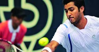  CWG: Aisam clinches opening match