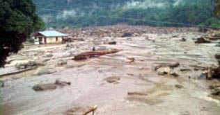 Indonesia: 29 killed in flash floods