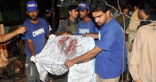 Karachi: 8 killed in twin blasts at Abdullah Shah Ghazi shrine 