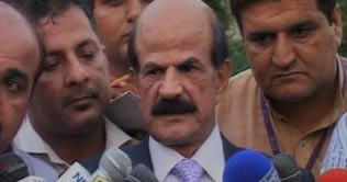 Waqar says never taken into confidence over team selection