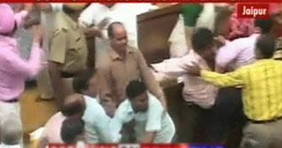 India: Congress and BJP at daggers drawn