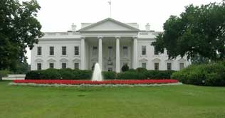 US uses dollars to spur Pakistan to fight Taliban 