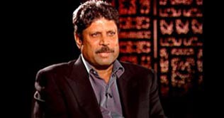 Kapil urges Imran Khan to save Pakistan cricket 