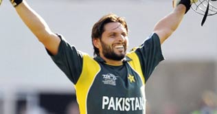 Afridi apologises for match-fixing controversy