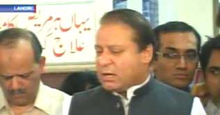 Govt coming in way of independent judiciary, says Nawaz