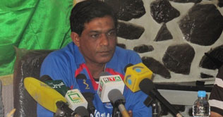 Latif quits as wicket keeping coach of Pakistan Cricket Academy 