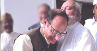 Shujaat, Pagara announce merger of PML-Q and PML-Functional