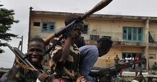 Ivory Coast conflict: Shortage of food, water hit civilians