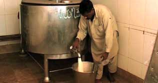 Dairy farmers propose increase in milk prices