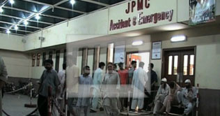 One killed, five injured in Karachi violence