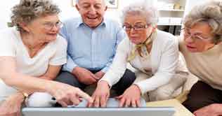 Russia: Free computer knowledge to elderly people