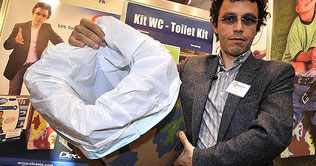 French man invents foldable toilet 