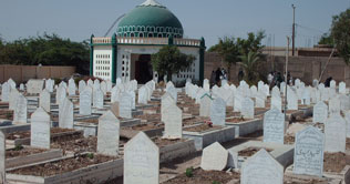 28 graveyards run out of burial space in Karachi