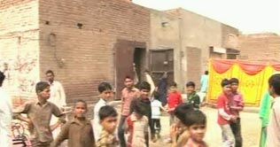 Faisalabad: Three-year-old boy dies after falling in manhole 