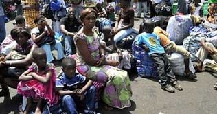 Ivorians flee Abidjan amid insecurity after Gbagbo capture