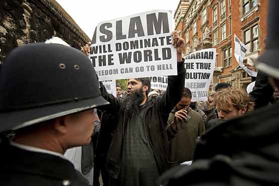 UK arrests 22 in drone demonstration