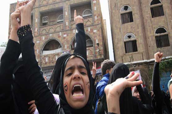 Six Yemenis killed as clashes rage in Taez