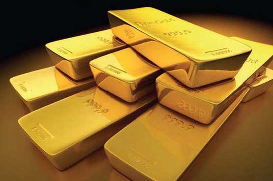 Gold price decreases in world market