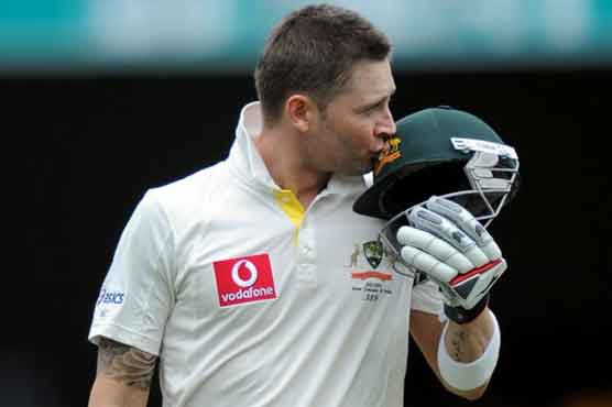 Clarke's century helps Australia to 132-run lead