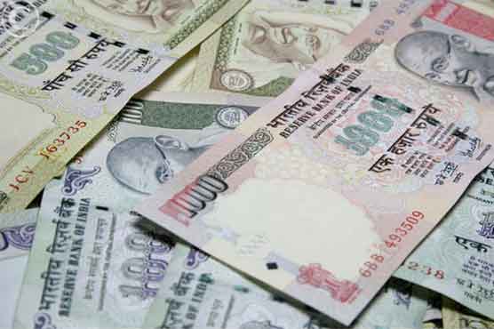 Indian central bank moves to arrest rupee slide