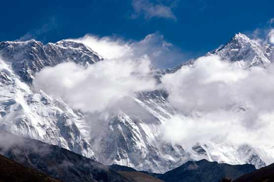  Melting Himalayan glaciers threaten millions of people