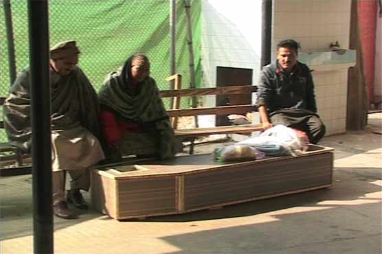 Lahore: Self-immolating woman dies 