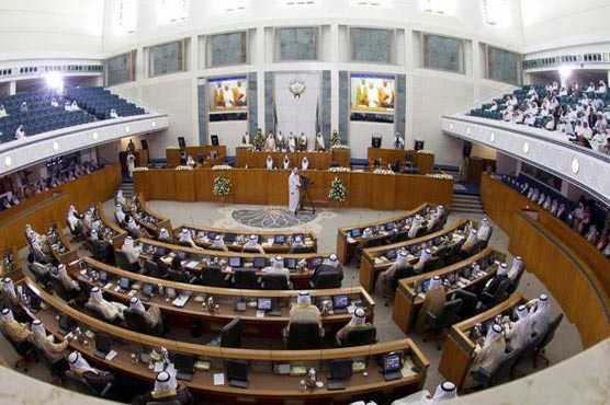 Kuwait emir dissolves parliament; new polls in 60 days