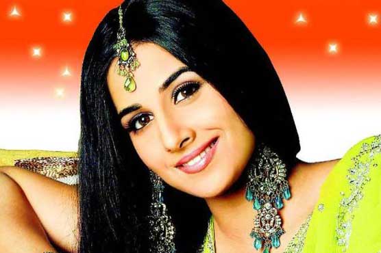 Vidya Balan watches 'The Dirty Picture' in burqa