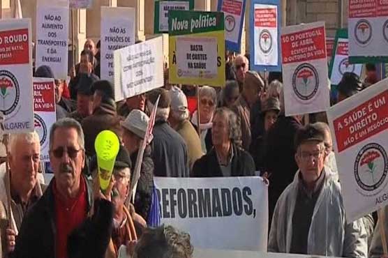Portuguese pensioners in anti-austerity march