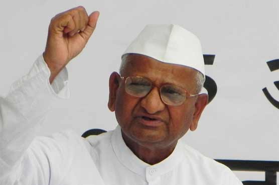 Hazare on token fast in Delhi for strong anti-corruption bill