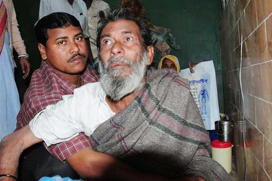 Toxic liquor kills 55 in east India, dozens in hospital 