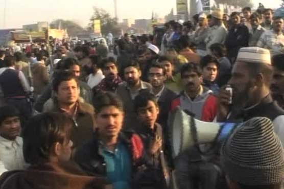 Sunni Tehrik stages demo for leaders' release