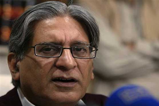 Aitzaz sees memo scam as no threat to Govt