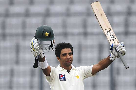 Umar scores 130, Pakistan trail by 46 runs at stumps