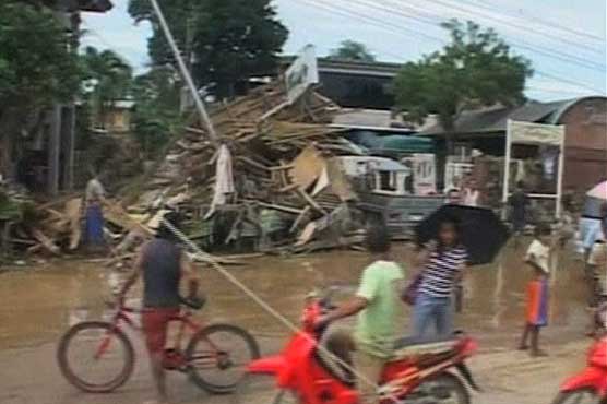 Philippines storm toll passes 900 as cities prepare burials