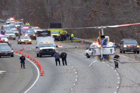 Plane crashes near New Jersey, kills 5