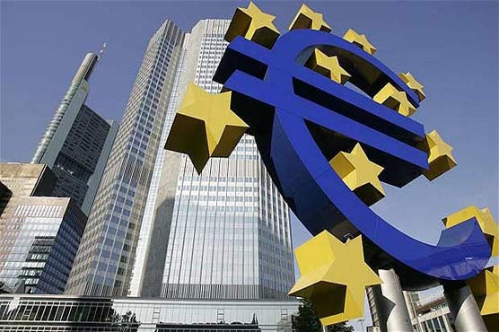ECB lends banks $639b over 3 years