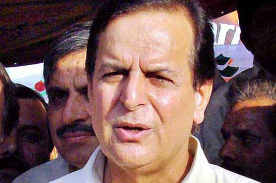 Javed Hashmi likely to join PTI, refuses to meet Nawaz
