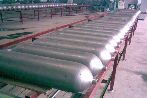 LHC moved against firms preparing low-quality cylinders