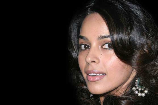 Mallika Sherawat rehearses for New Year party